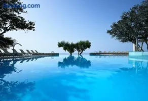 Kakkos Bay Hotel and Bungalows - Image 3