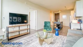 Landing Modern Apartment with Amazing Amenities (ID5076X89) - Image 3