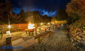 Bristol Airport rooms - Darlington arms - Bar & Food - Image 3