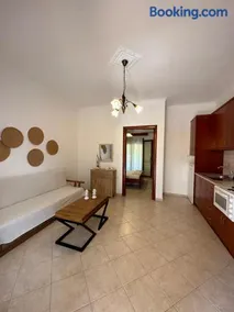 Nisos family apartments - Image 1