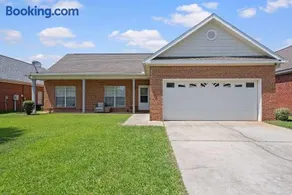 Pet Friendly Foley Home Near OWA - Image 1
