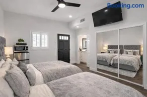Calabasas Hillside 1BD Hideaway Retreat - Image 2