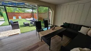 Sunrise Riverside House-Private Garden, Jacuzzi & BBQ - Image 4