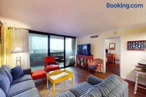 Sea Colony Ocean 1st floor condo with basketball court free WiFi & shared sauna - Image 1