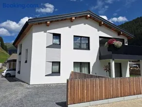 chalet10 - Image 2