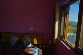 Shubham Home Stay - Image 1