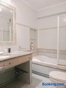 Pastor Diaz Home - Image 3