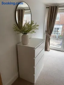 Letting Serviced Apartments - Chorleywood Village - Image 2