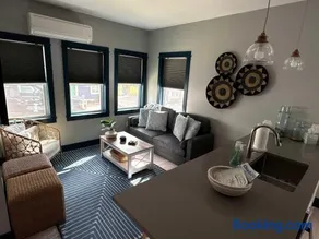 Modern Cottage Retreat - Image 2