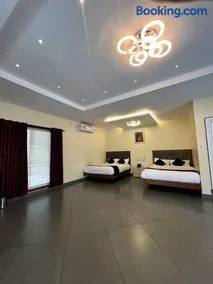 PAKALAKAM RIVER RESORTS - Image 4