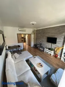3 P 75 M2 Centre de nice - Image 1