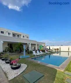 Apartamento térreo em condomínio 24 hrs - Image 1