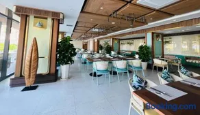 Sea view villa in Wyndham Garden Cam Ranh - Image 3