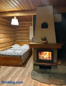 Wilcza Jama - domki, sauna - Image 1