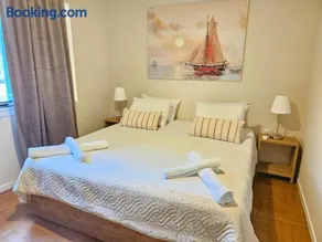 Fiori Sea View Apartment - Image 2