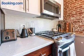Stylish Soho-Inspired Loft, 15 Min To Nyc Times Square - Image 3