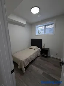 Cozy 2BR Suite Near NAIT , Wi-Fi and Kitchen - Image 3