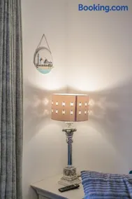 2 Rushbrooke Hotel Apartments Cobh County Cork - Image 3