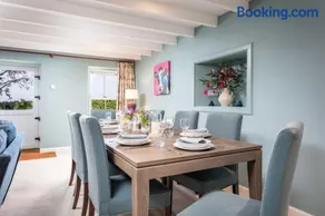 Laigh House - Donnini Apartments - Image 4