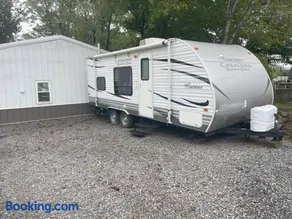 Cozy Camper - Image 4