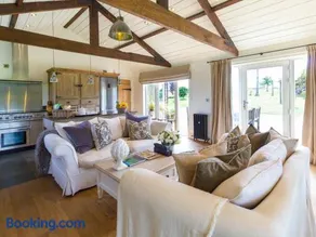Newton Retreat - Image 3
