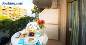Ona Internacional Apartments - Image 3