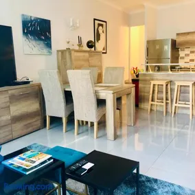 Amplio y encantador apartamento con terraza - muy céntrico en gl city - Image 3