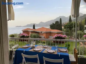 Seafront Apartment Il Gabbiano - Image 2