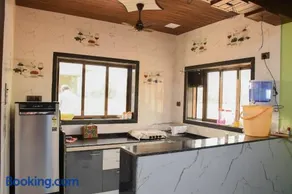 Furtado's Villa - Image 2