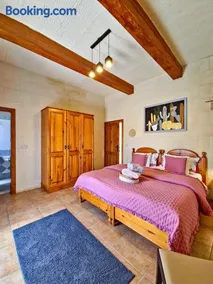 Sunny Villa - Image 2