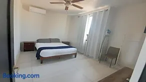 New Town Condo Casamar 3 near the beach - Image 1