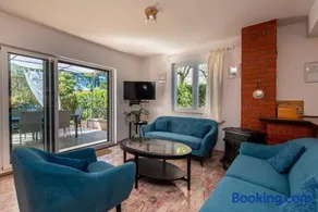 Holiday Home Dolphin - Image 1