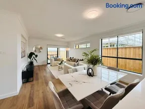 Golfside Retreat in Wilton - Image 1