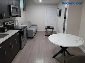 PineOrange Home - Image 1