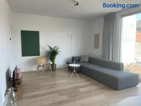 #2800ourhome 301 - Image 2