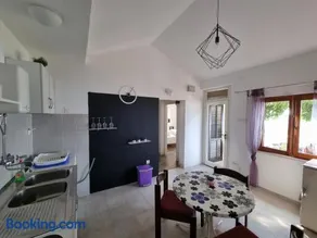 Holiday Home Prišćapac - Image 1