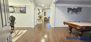 Luxury Living at Woodmore - Image 5