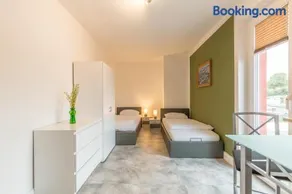 Großzügiges Apartment mit Grill und Garten - Image 4