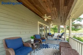 Firefly Cottage by Railey Vacations - Image 2