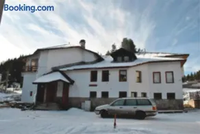 Kris Guesthouse - Image 3