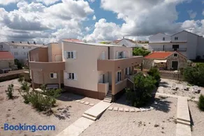 Apartments Mely - Image 3