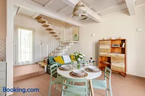 Il Fienile Pool and Garden Retreat in Tuscany - Image 2
