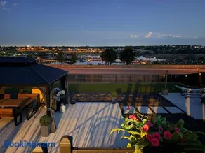 Amazing Lake View Heated Pool Swim Spa and Hot Tub - Image 2