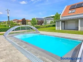 P&G Balaton Poolside Apartment - Biro Tours Nr 122 - Image 1