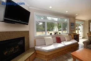 357CL 357 Claressa Ave - Image 4