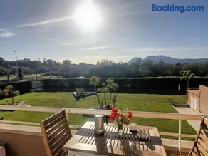 Cozy apartment with pool close to beach & nature - Image 3