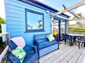 Cosy Seaside Bothy For 4 In Trevone Bay Close To Beach and Padstow - Image 2