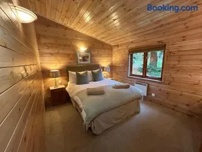 Cuckoo Lodge - Arscott Lodges - Image 3