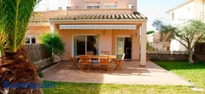 CASA CON JARDIN-WIFI FREE - Image 2