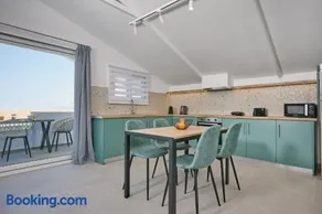 Sofita - Beachfront 2BR Apartment with Sea View, by TK Premium Stays - Image 3